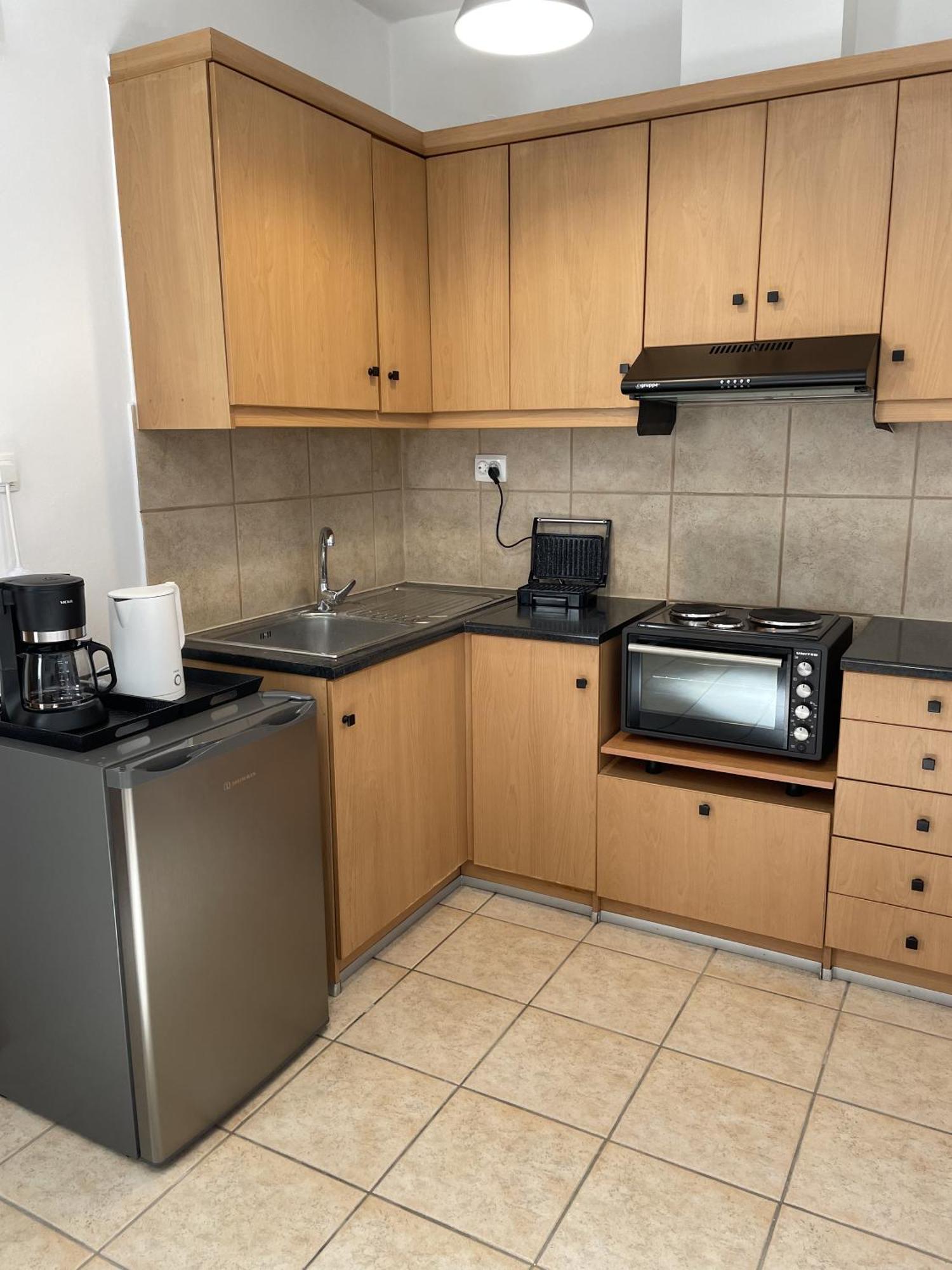 Mini Art Apartments Gerani  エクステリア 写真