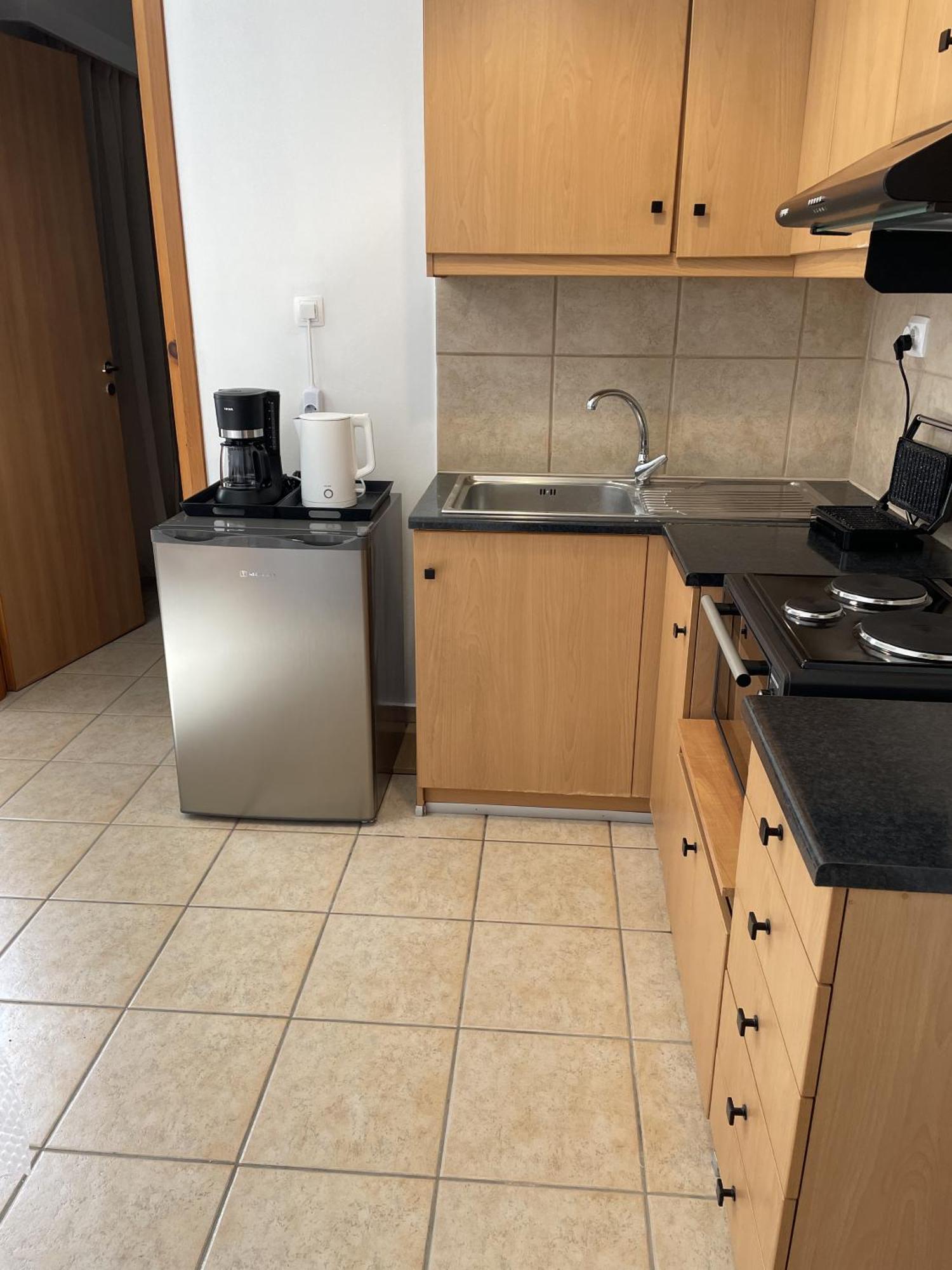 Mini Art Apartments Gerani  エクステリア 写真
