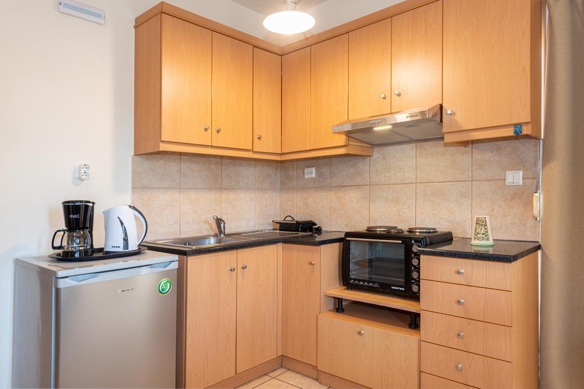 Mini Art Apartments Gerani  エクステリア 写真